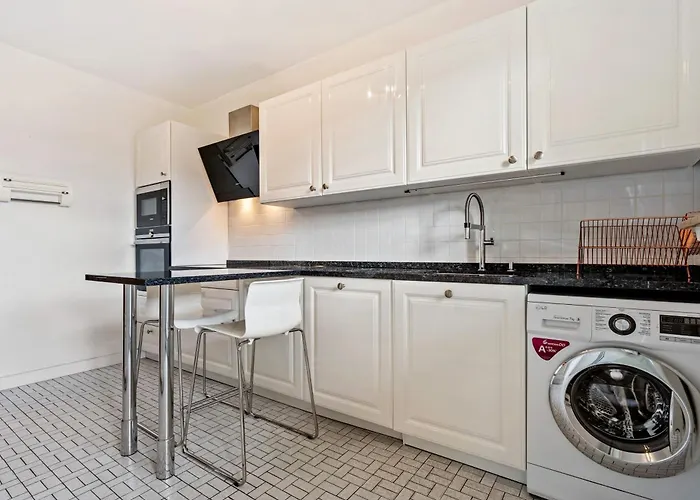 Stylish 2br In Limpertsberg Near Center Luxemburgo